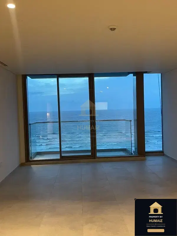 2-Bedroom Luxury Apartment (Sea Facing, 3 Bath, Suite 13) at The Views For Sale in DHA Phase 8 Karachi — Photograph 14