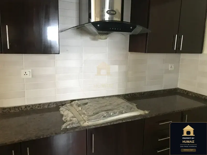 2-Bedroom Luxury Apartment (Sea Facing, 3 Bath, Suite 1) at Coral Towers For Rent in DHA Phase 8 Karachi — Photograph 8