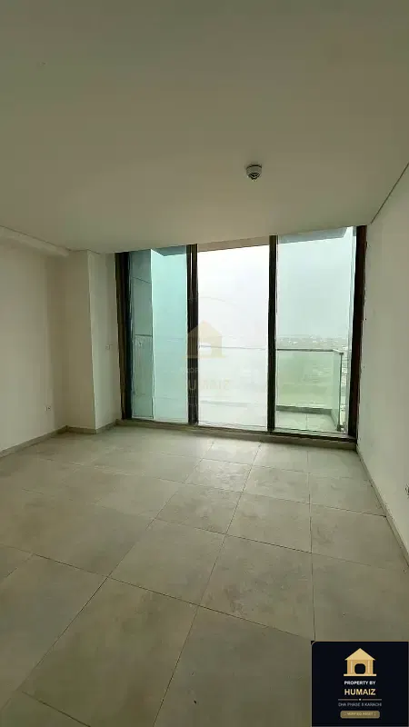 3-Bedroom Luxury Apartment (Sea Facing, 4 Bath, Suite 74) at The Views For Sale in DHA Phase 8 Karachi — Photograph 8