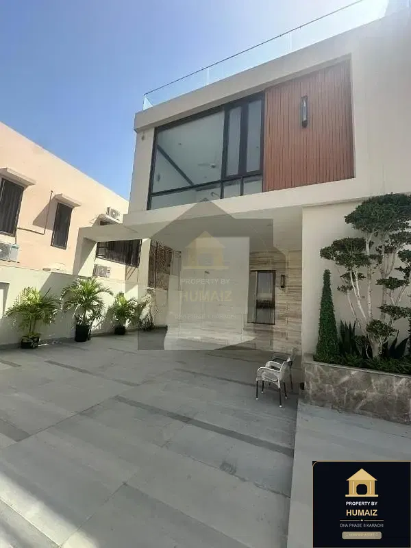 1,000 Sq. Yd. 6-Bedroom Luxury Villa (Private Pool, 6 Bath, Residence 8) in Zone A For Sale in DHA Phase 8 Karachi — Photograph 2