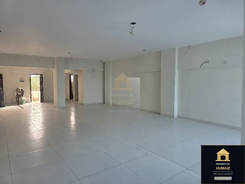 167 Sq. Yd. Corporate Office Space in DHA Phase 8 For Rent in DHA Phase 8 Karachi — Photograph 3