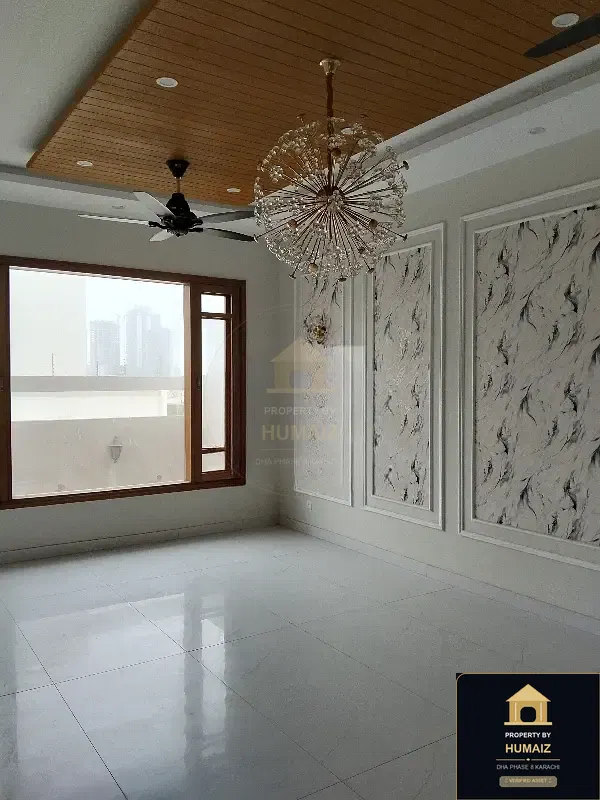 300 Sq. Yd. 4-Bedroom Luxury Villa (Basement, 4 Bath, Residence 3) in Khayaban-e-Sahil For Sale in DHA Phase 8 Karachi — Photograph 10