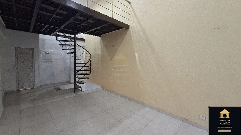 44 Sq. Yd. Commercial Retail Shop on Zulfiqar Commercial For Rent in DHA Phase 8 Karachi — Photograph 2
