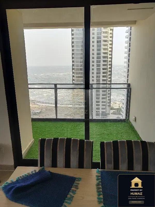 3-Bedroom Luxury Apartment (Sea Facing, 4 Bath, Suite 1) at Emaar Oceanfront For Rent in DHA Phase 8 Karachi — Photograph 3