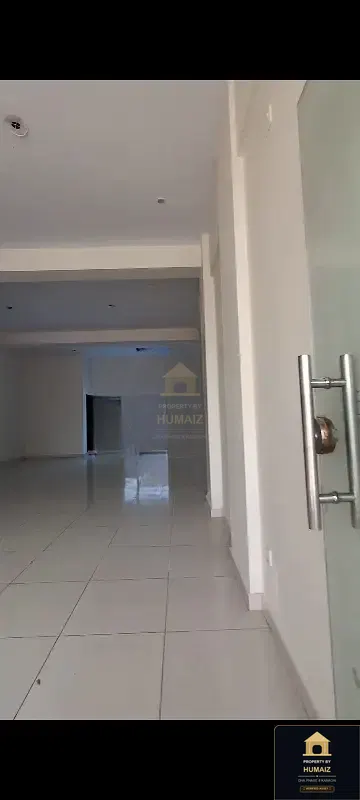 92 Sq. Yd. Commercial Retail Shop (Basement, 6 Bath, Unit 5) on Al-Murtaza Commercial For Sale in DHA Phase 8 Karachi — Photograph 3