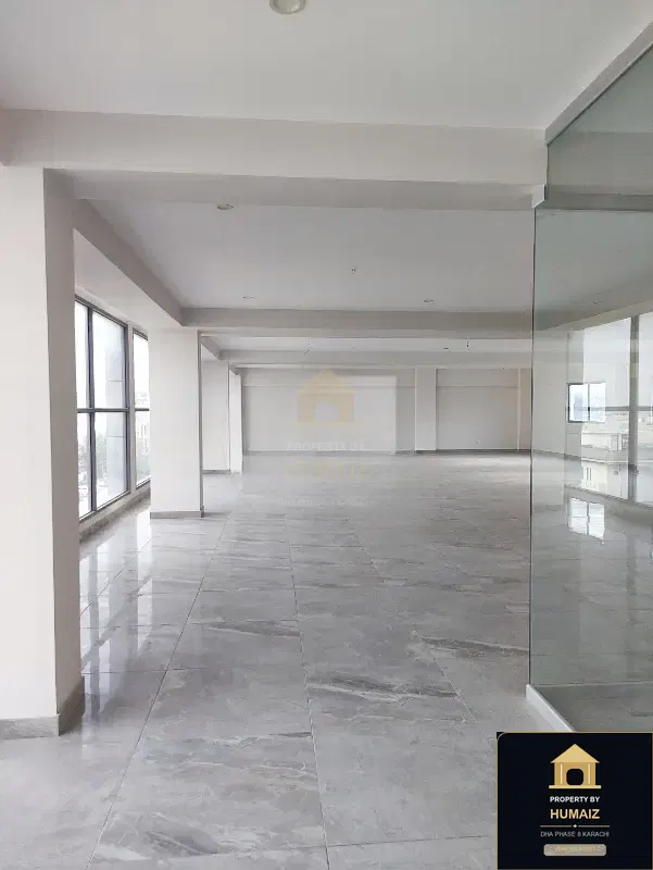 333 Sq. Yd. Corporate Office Space (Unit 2) on Al-Murtaza Commercial For Rent in DHA Phase 8 Karachi — Photograph 2