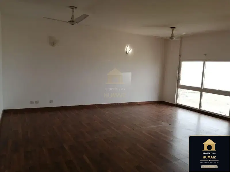 5-Bed Luxury Penthouse (Penthouse, 5 Bath, Suite 1) at Creek Vistas For Rent in DHA Phase 8 Karachi — Photograph 3
