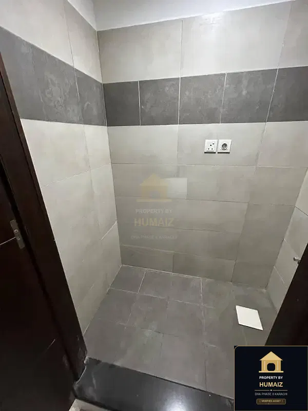 3-Bedroom Luxury Apartment (Private Pool, 4 Bath, Suite 10) at Reef Towers For Rent in DHA Phase 8 Karachi — Photograph 13
