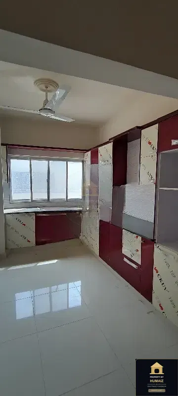 3-Bedroom Luxury Apartment (3 Bath, Suite 11) on Al-Murtaza Commercial For Sale in DHA Phase 8 Karachi — Photograph 3