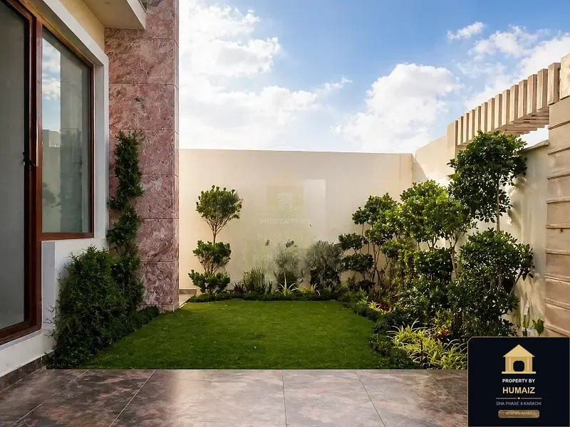 500 Sq. Yd. 7-Bedroom Luxury Villa (Boulevard Facing, 6 Bath, Residence 2) in Zone B For Sale in DHA Phase 8 Karachi — Photograph 3