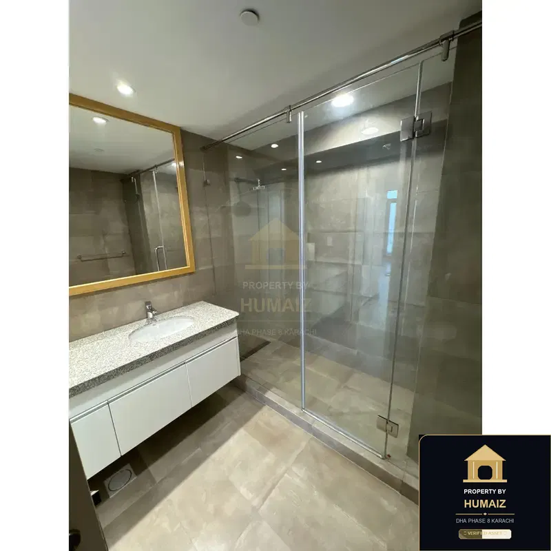 3-Bedroom Luxury Apartment (4 Bath, Suite 1) at Park Edge For Sale in DHA Phase 8 Karachi — Photograph 5