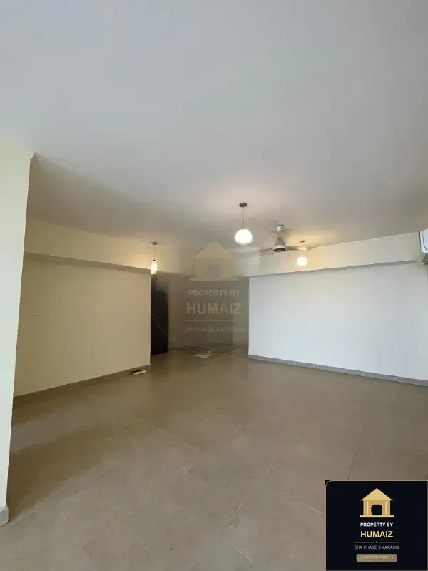 3-Bedroom Luxury Apartment (Sea Facing, 5 Bath, Suite 15) at Coral Towers For Sale in DHA Phase 8 Karachi — Photograph 11