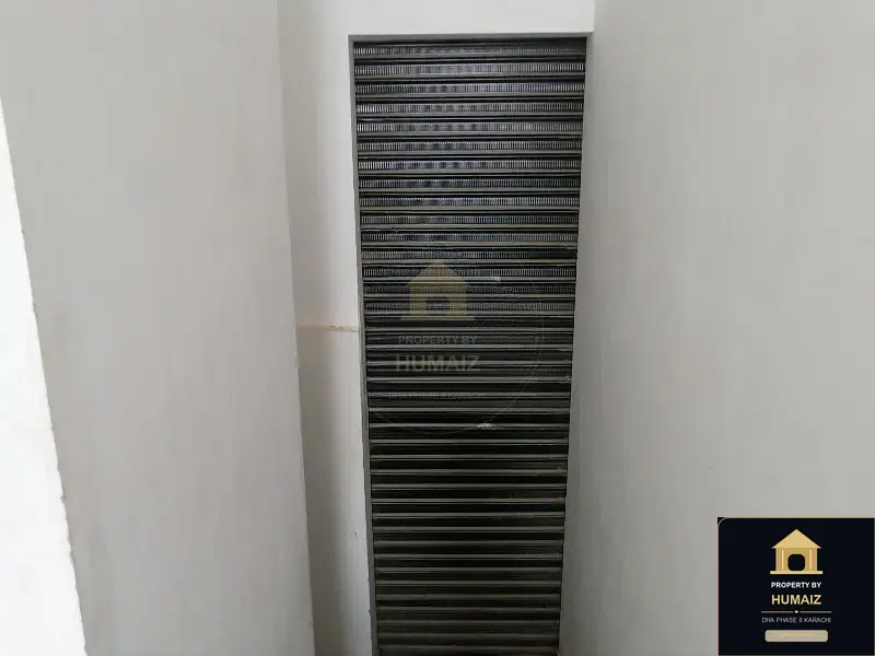 46 Sq. Yd. Commercial Retail Shop on Zulfiqar Commercial For Sale in DHA Phase 8 Karachi — Photograph 16