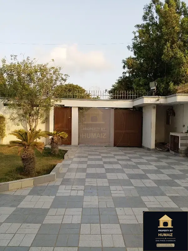 1,000 Sq. Yd. 6-Bedroom Luxury Villa (6 Bath, Residence 22) in DHA Phase 8 For Rent in DHA Phase 8 Karachi — Photograph 17