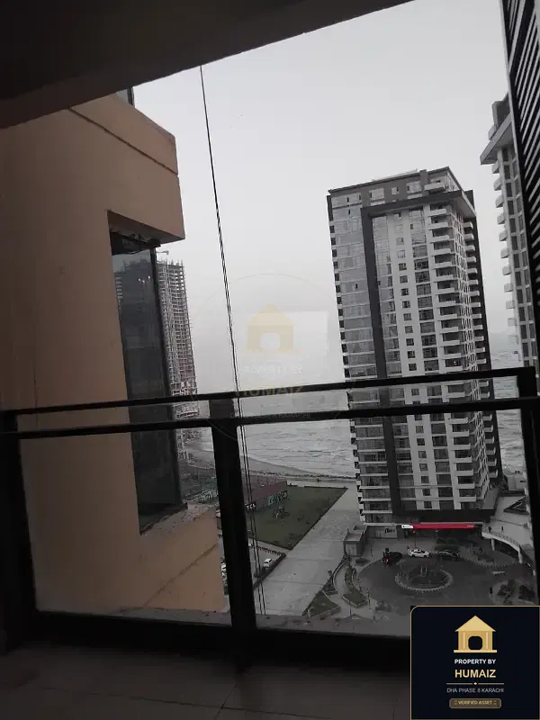 2-Bedroom Luxury Apartment (Sea Facing, 2 Bath, Suite 33) at Coral Towers For Sale in DHA Phase 8 Karachi — Photograph 17