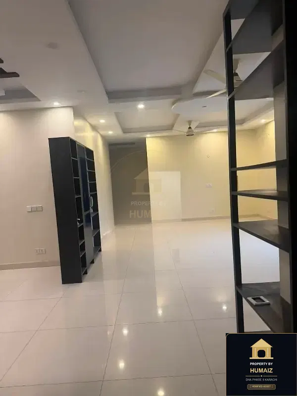 3-Bedroom Upper/Lower Portion (Brand New, 4 Bath, Unit 2) in Zone A For Rent in DHA Phase 8 Karachi — Photograph 12