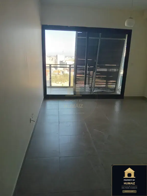 3-Bedroom Luxury Apartment (Sea Facing, 3 Bath, Suite 6) at Coral Towers For Sale in DHA Phase 8 Karachi — Photograph 13