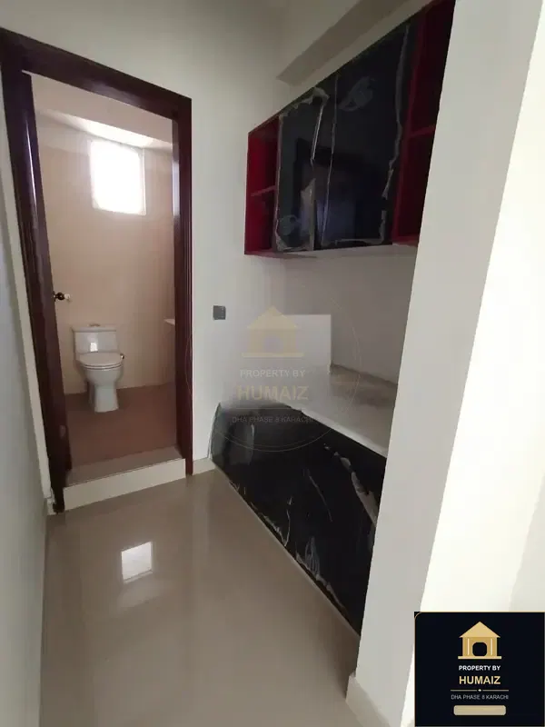 200 Sq. Yd. Commercial Building (Basement, Unit 1) on Al-Murtaza Commercial For Rent in DHA Phase 8 Karachi — Photograph 11