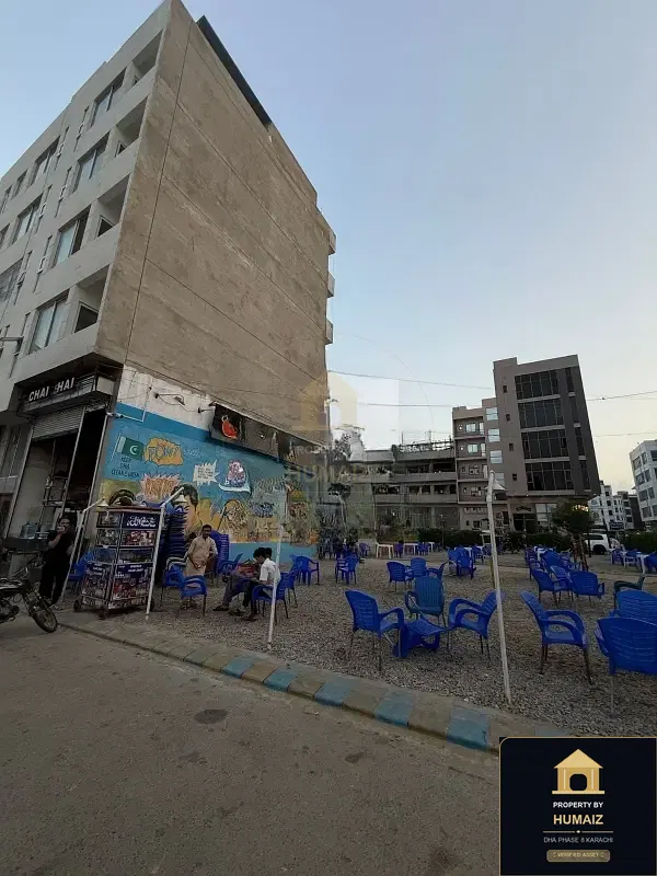 71 Sq. Yd. Commercial Retail Shop on Zulfiqar Commercial For Sale in DHA Phase 8 Karachi — Photograph 6