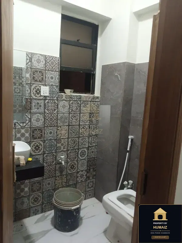 113 Sq. Yd. Corporate Office Space (1 Bath, Unit 3) in DHA Phase 8 For Rent in DHA Phase 8 Karachi — Photograph 10