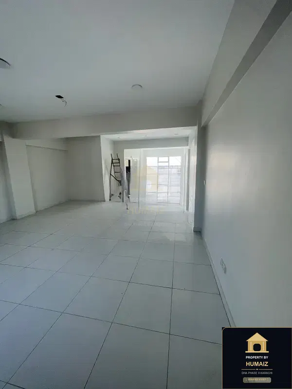 100 Sq. Yd. Corporate Office Space (1 Bath, Unit 6) in DHA Phase 8 For Rent in DHA Phase 8 Karachi — Photograph 2