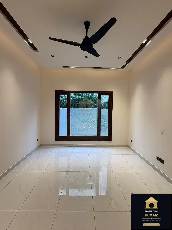 500 Sq. Yd. 7-Bedroom Luxury Villa (West Open, 6 Bath, Residence 17) in DHA Phase 8 For Sale in DHA Phase 8 Karachi — Photograph 11