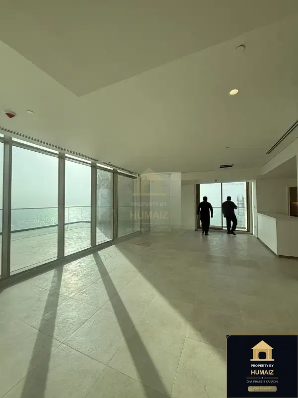 Luxury Penthouse Suite (Sea Facing, Suite 2) at The Views For Sale in DHA Phase 8 Karachi — Photograph 4