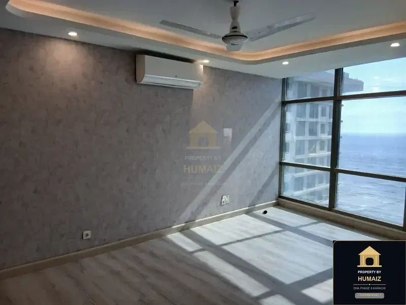 3-Bedroom Luxury Apartment (Sea Facing, 5 Bath, Suite 27) at Pearl Towers For Sale in DHA Phase 8 Karachi — Photograph 12