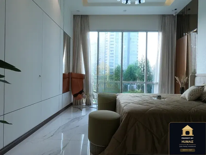 3-Bedroom Luxury Apartment (Corner, 3 Bath, Suite 3) at HMR Waterfront For Sale in DHA Phase 8 Karachi — Photograph 7