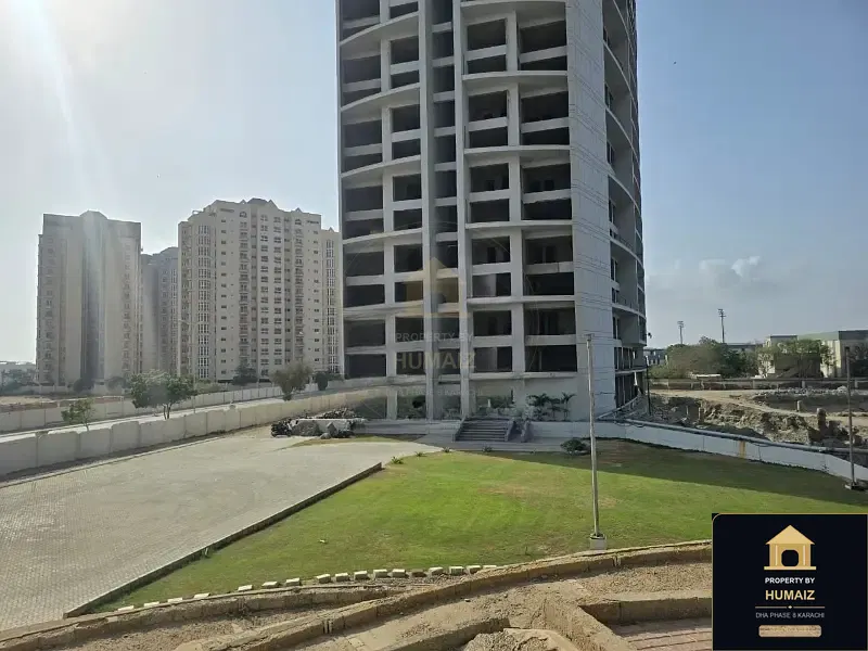 3-Bedroom Luxury Apartment (3 Bath, Suite 6) at The Arkadians For Sale in DHA Phase 8 Karachi — Photograph 3