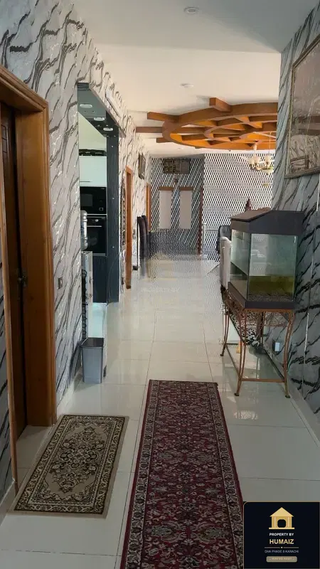 500 Sq. Yd. 6-Bedroom Luxury Villa (Basement, 7 Bath, Residence 1) in Khayaban-e-Faisal For Sale in DHA Phase 8 Karachi — Photograph 6