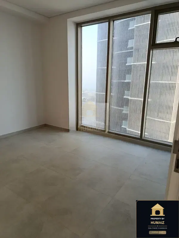3-Bedroom Luxury Apartment (4 Bath, Suite 40) at The Views For Rent in DHA Phase 8 Karachi — Photograph 16