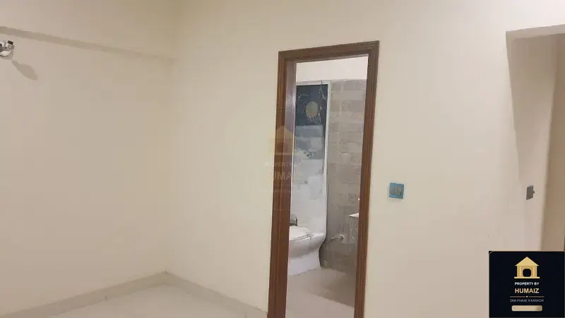 3-Bedroom Luxury Apartment (West Open, 3 Bath, Suite 7) on Al-Murtaza Commercial For Sale in DHA Phase 8 Karachi — Photograph 11