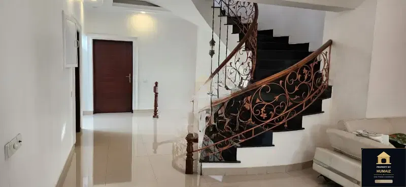 500 Sq. Yd. 5-Bedroom Luxury Villa (6 Bath, Residence 6) in DHA Phase 8 For Sale in DHA Phase 8 Karachi — Photograph 12