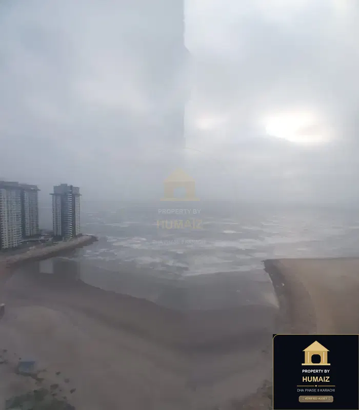 3-Bedroom Luxury Apartment (Sea Facing, 4 Bath, Suite 2) at The Views South Tower For Rent in DHA Phase 8 Karachi — Photograph 12