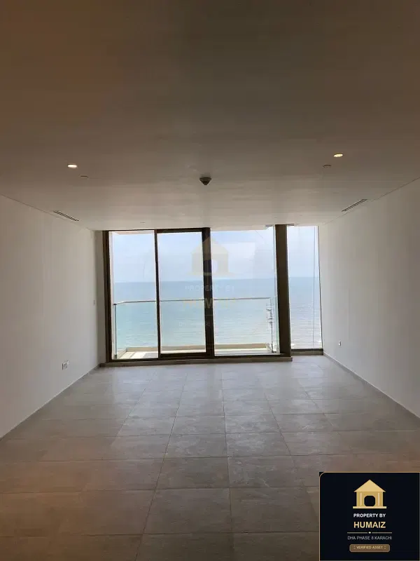 2-Bedroom Luxury Apartment (Sea Facing, 3 Bath, Suite 16) at The Views For Sale in DHA Phase 8 Karachi — Photograph 6