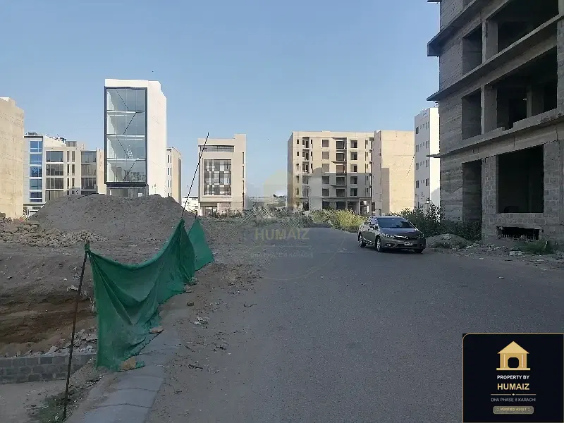 86 Sq. Yd. Commercial Retail Shop on Al-Murtaza Commercial For Sale in DHA Phase 8 Karachi — Photograph 5