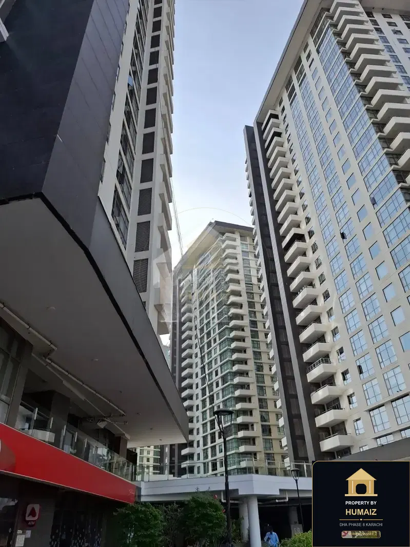 133 Sq. Yd. Commercial Retail Shop (Unit 1) at Pearl Towers For Rent in DHA Phase 8 Karachi — Photograph 3