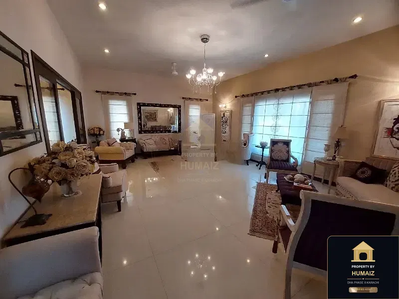 3-Bedroom Upper/Lower Portion (4 Bath, Unit 4) in DHA Phase 8 For Rent in DHA Phase 8 Karachi — Photograph 2