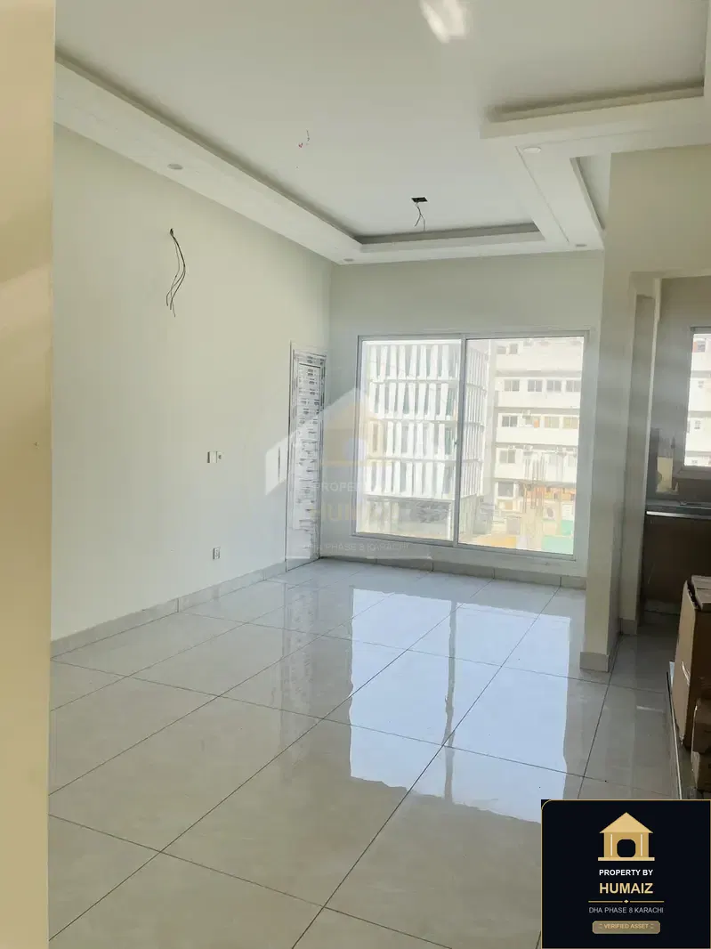 3-Bedroom Luxury Apartment (Brand New, 4 Bath, Suite 4) on Al-Murtaza Commercial For Sale in DHA Phase 8 Karachi — Photograph 9