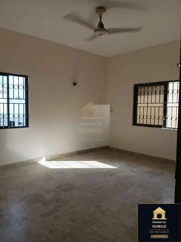3-Bedroom Upper/Lower Portion (3 Bath, Unit 92) in DHA Phase 8 For Rent in DHA Phase 8 Karachi — Photograph 2