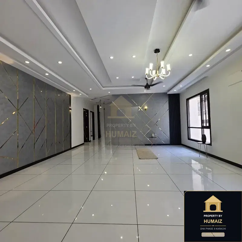 666 Sq. Yd. 6-Bedroom Luxury Villa (Basement, 6 Bath, Residence 8) in DHA Phase 8 For Sale in DHA Phase 8 Karachi — Photograph 4