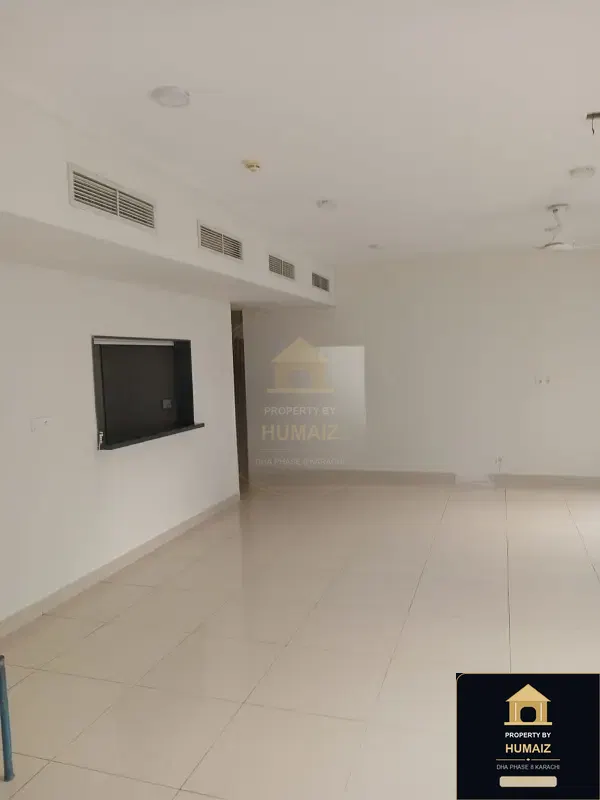 4-Bedroom Luxury Apartment (Sea Facing, 6 Bath, Suite 2) at Reef Towers For Rent in DHA Phase 8 Karachi — Photograph 9