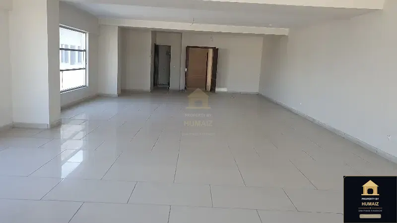 500 Sq. Yd. Corporate Office Space on Zulfiqar Commercial For Sale in DHA Phase 8 Karachi — Photograph 3