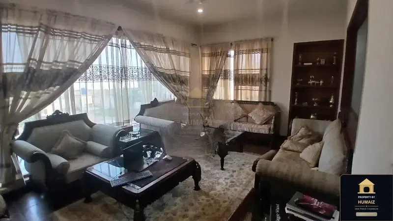 1,000 Sq. Yd. 7-Bedroom Luxury Villa (Basement, 7 Bath, Residence 4) in DHA Phase 8 For Sale in DHA Phase 8 Karachi — Photograph 15