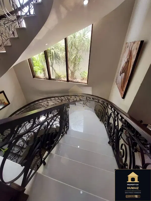 500 Sq. Yd. 5-Bedroom Luxury Villa on Khayaban-e-Tipu Sultan For Sale in DHA Phase 8 Karachi — Photograph 6