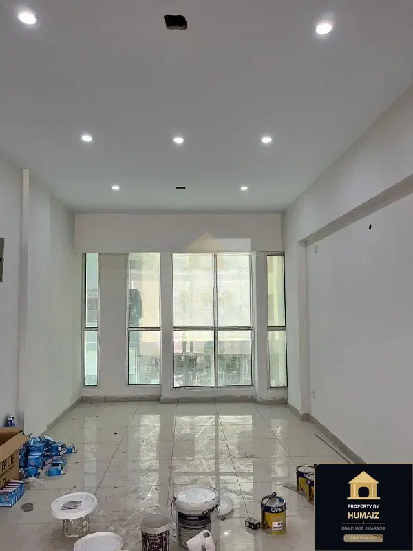 113 Sq. Yd. Corporate Office Space (1 Bath, Unit 1) on Al-Murtaza Commercial For Rent in DHA Phase 8 Karachi — Photograph 5