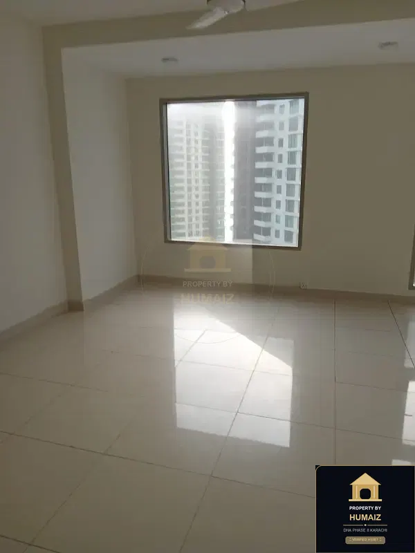 4-Bedroom Luxury Apartment (Sea Facing, 6 Bath, Suite 1) at Coral Towers For Rent in DHA Phase 8 Karachi — Photograph 22