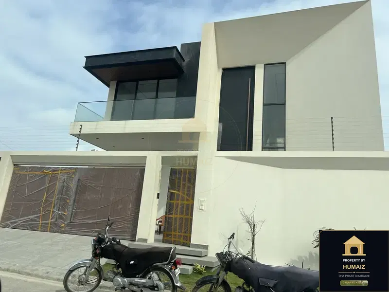 500 Sq. Yd. 5-Bedroom Luxury Villa (Private Pool, 5 Bath, Residence 42) in DHA Phase 8 For Sale in DHA Phase 8 Karachi — Photograph 9