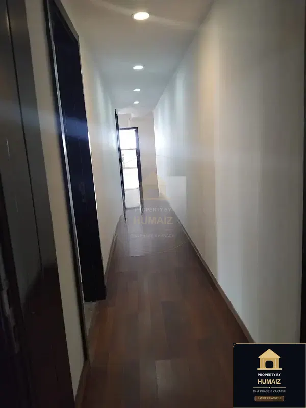 4-Bedroom Luxury Apartment (Sea Facing, 5 Bath, Suite 8) at Coral Towers For Sale in DHA Phase 8 Karachi — Photograph 13